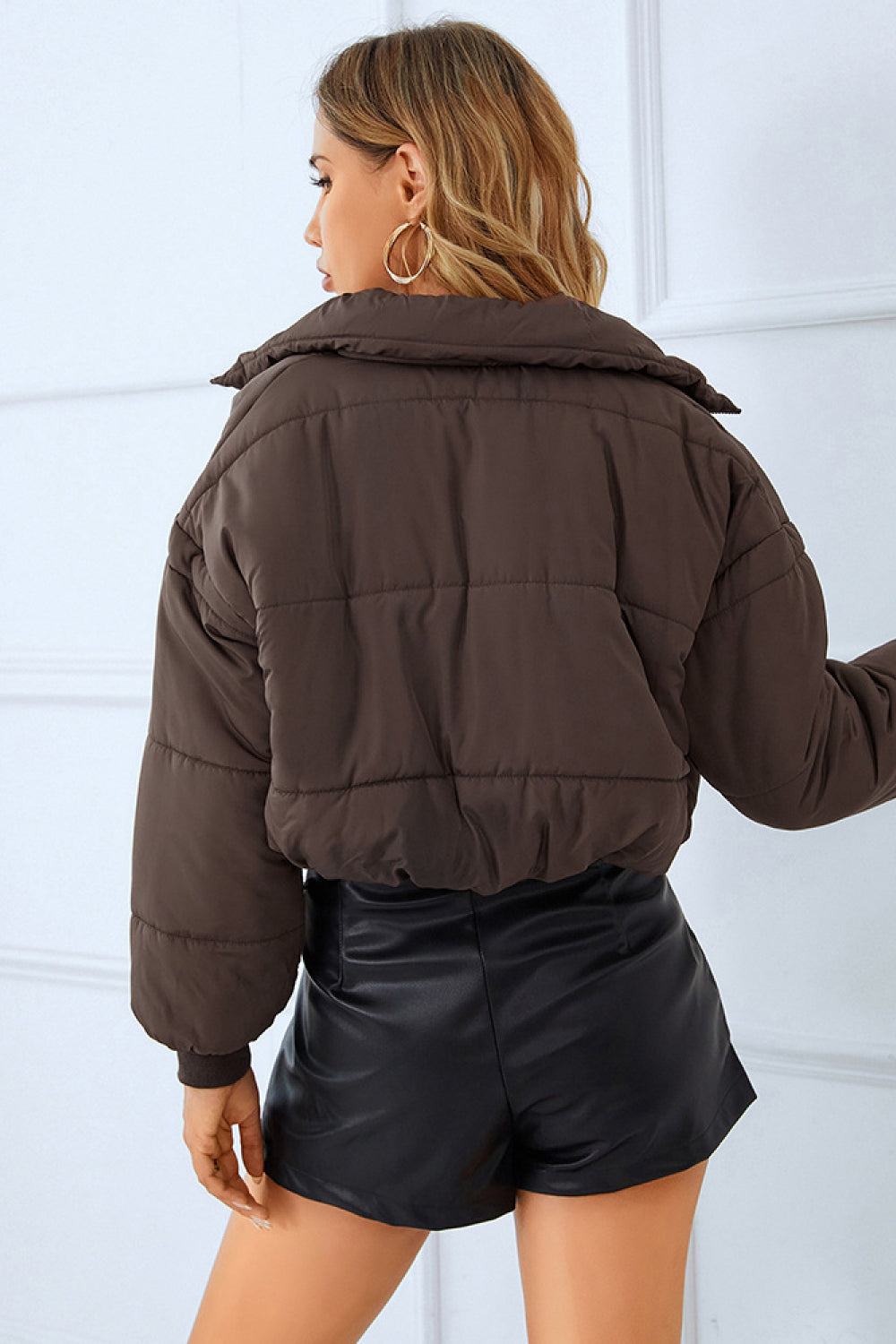 Aura Stylo - Zip-Up Winter Coat with Pockets