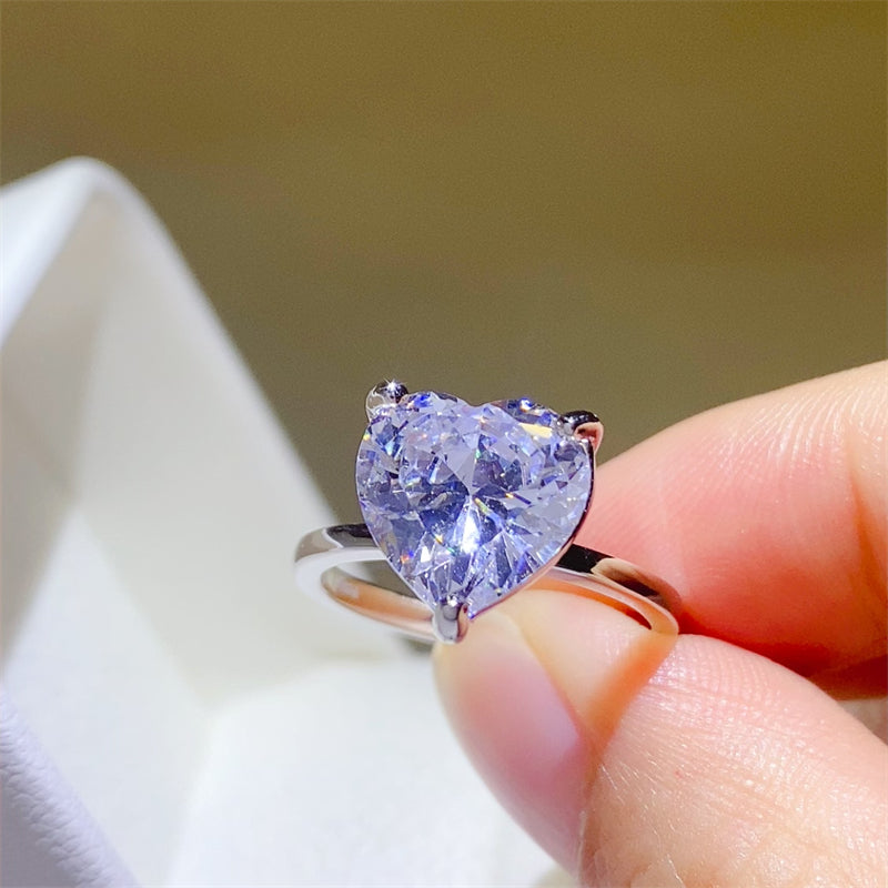 Aura Stylo - 5 Carat 925 Sterling Silver Moissanite Heart Shape Ring