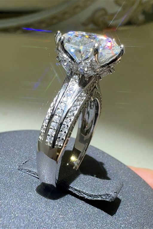 Aura Stylo - 5 Carat Moissanite 925 Sterling Silver Ring