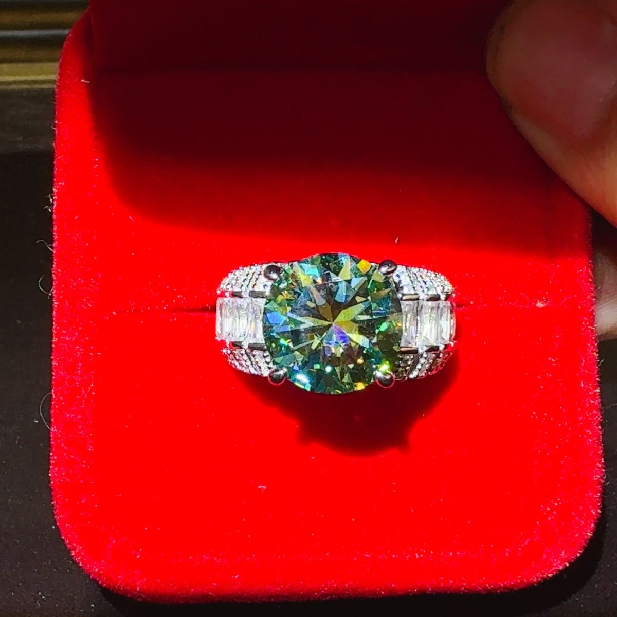 Aura Stylo - 5 Carat Moissanite 925 Sterling Silver Ring