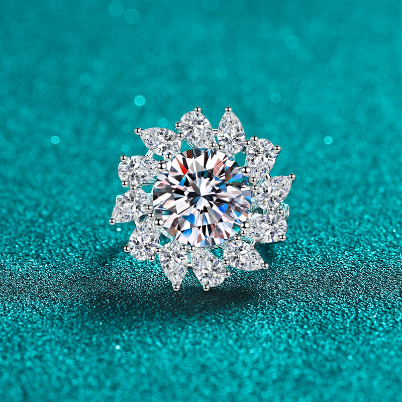 Aura Stylo - 5 Carat Moissanite 925 Sterling Silver Flower Shape Ring