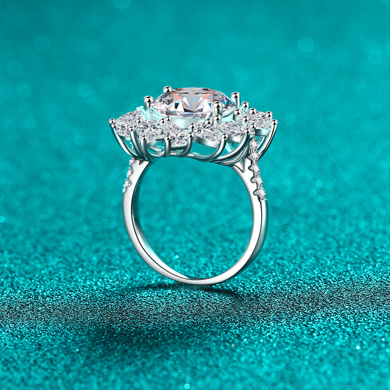 Aura Stylo - 5 Carat Moissanite 925 Sterling Silver Flower Shape Ring