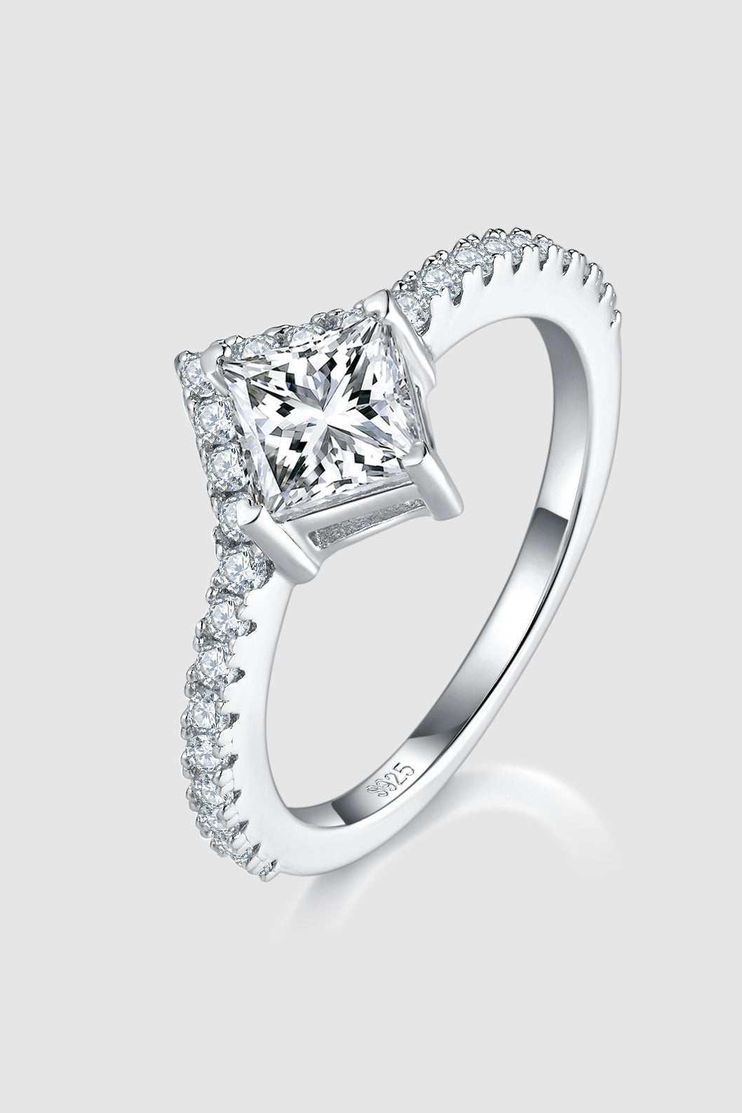 Aura Stylo - 1 Carat Moissanite 925 Sterling Silver Double Layered Ring