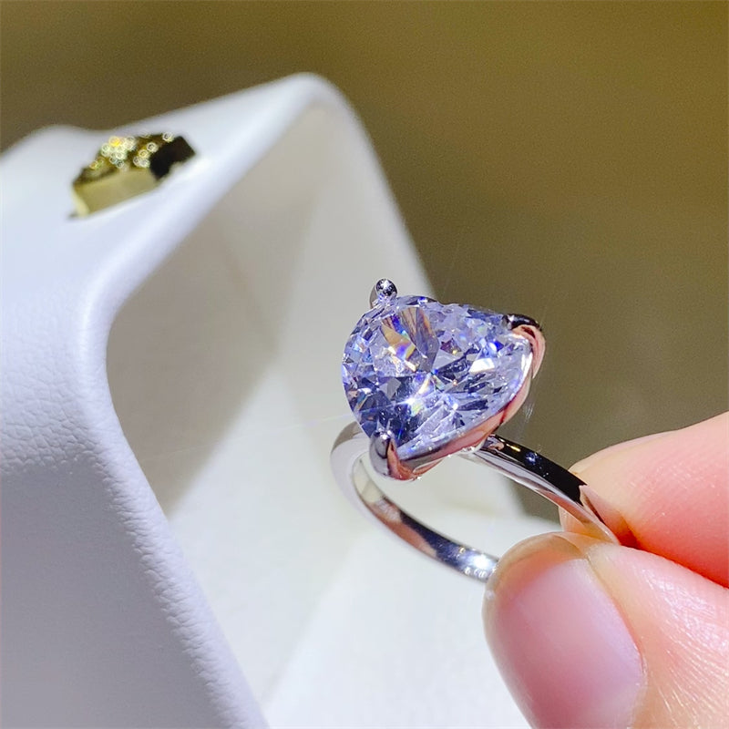 Aura Stylo - 5 Carat 925 Sterling Silver Moissanite Heart Shape Ring