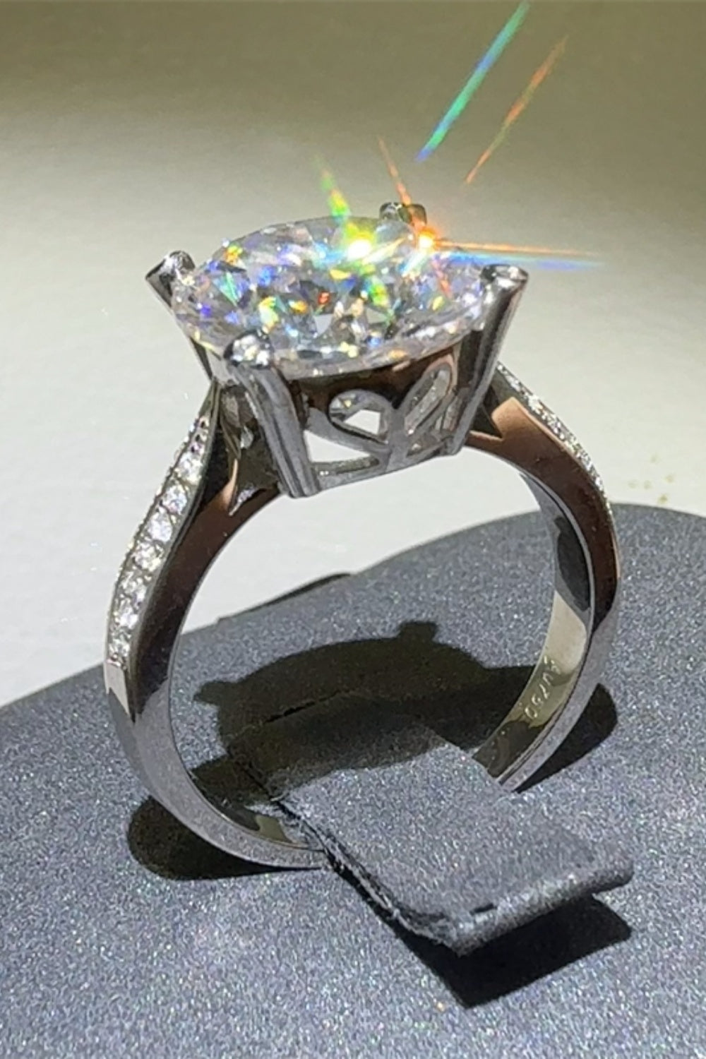 Aura Stylo - 5 Carat Moissanite 925 Sterling Silver Ring