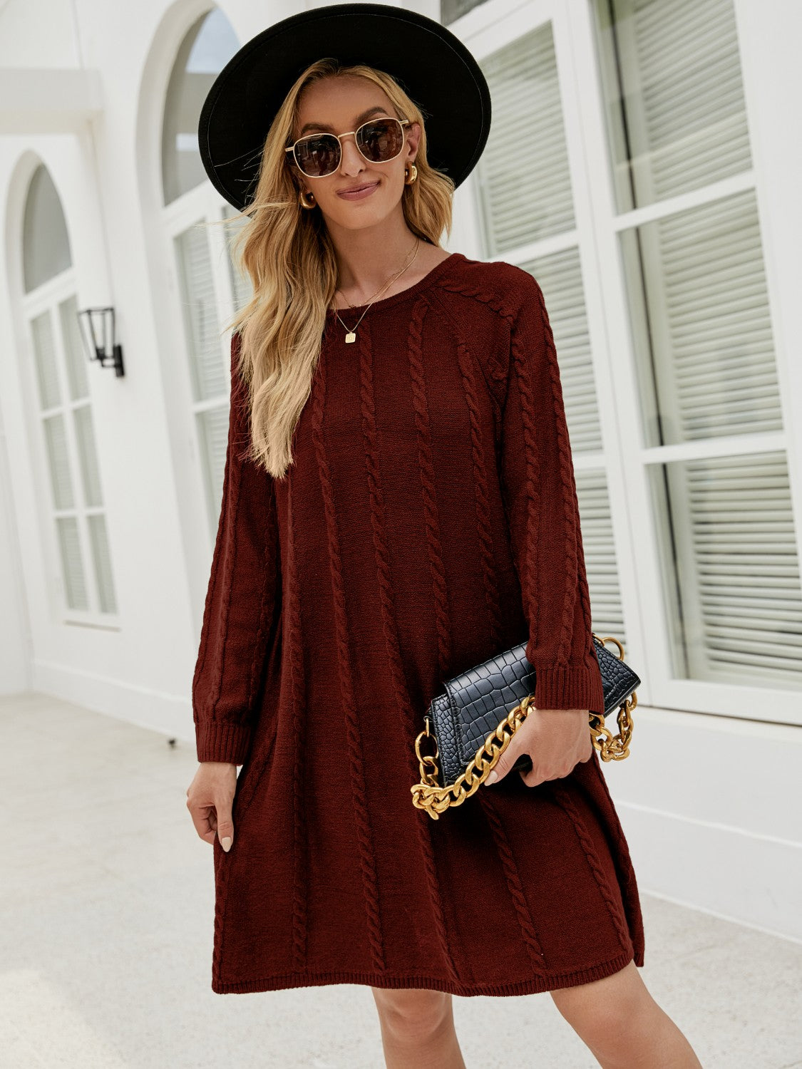 Aura Stylo - Cable-Knit Long Sleeve Sweater Dress