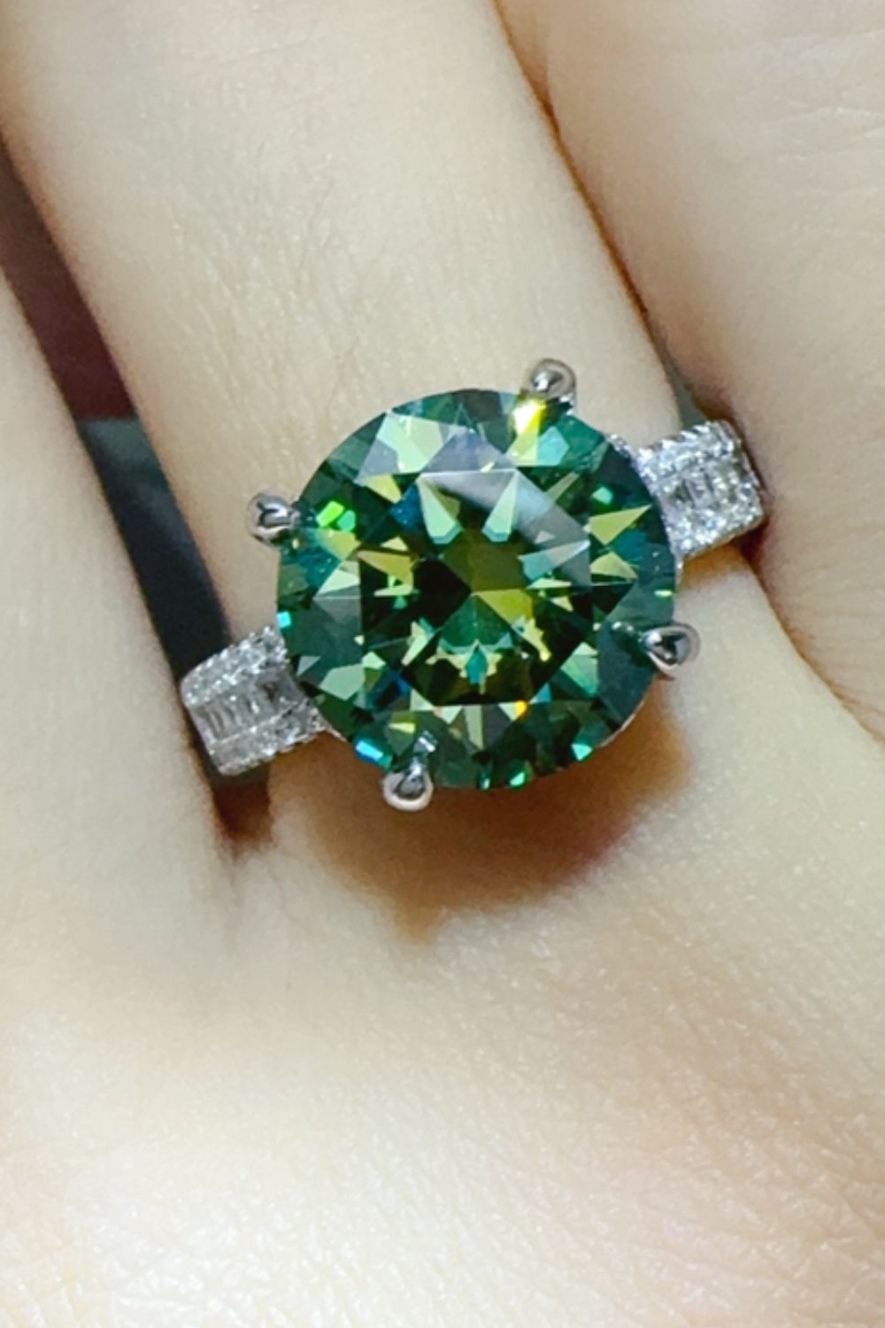 Aura Stylo - 5 Carat Moissanite 925 Sterling Silver Ring