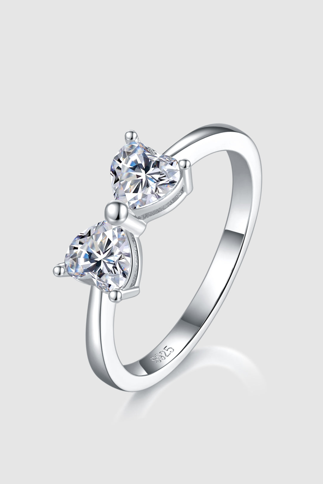 Aura Stylo - 1 Carat Moissanite 925 Sterling Silver Bow Ring