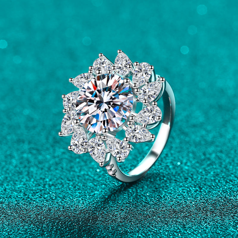 Aura Stylo - 5 Carat Moissanite 925 Sterling Silver Flower Shape Ring