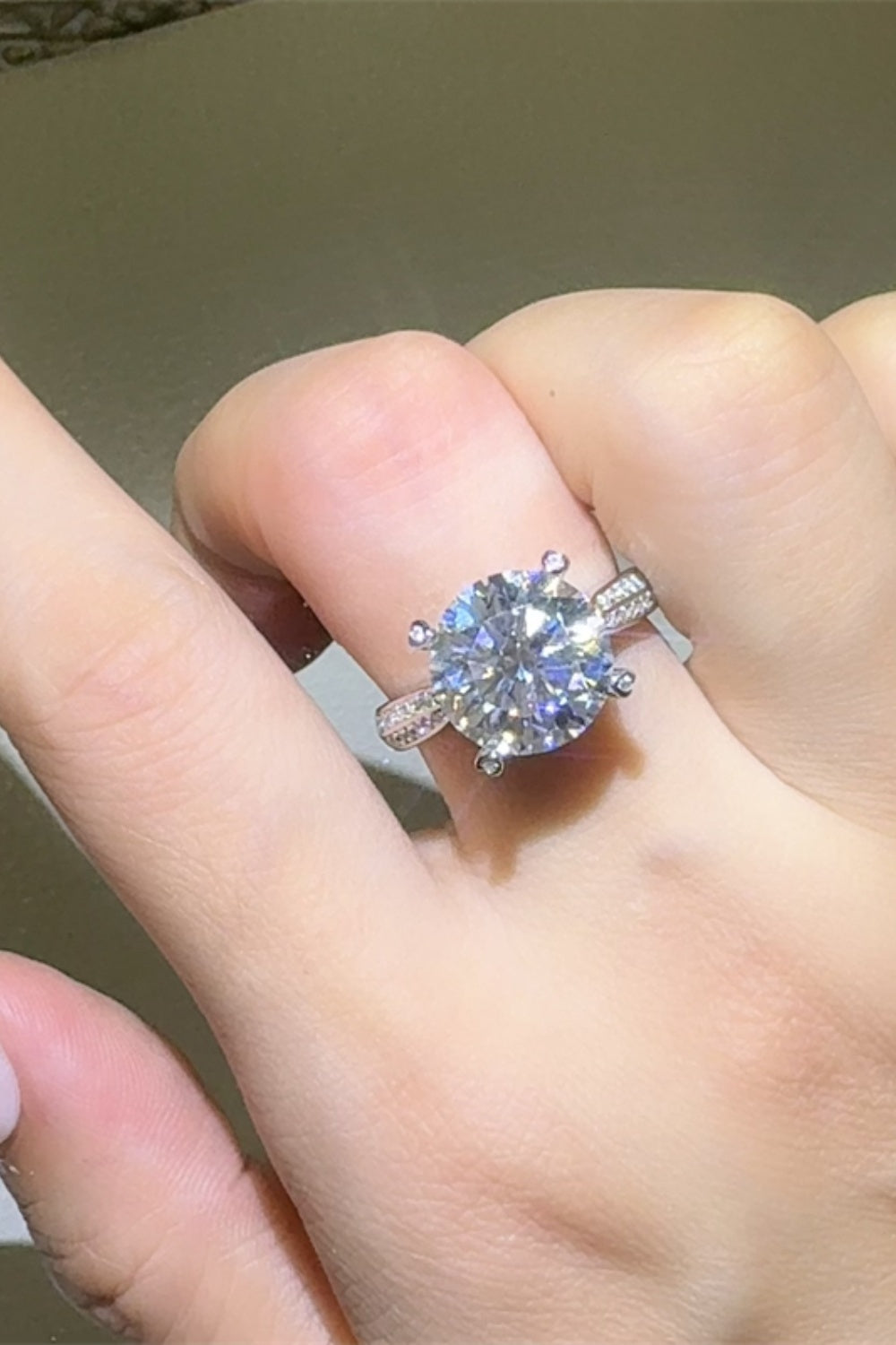 Aura Stylo - 5 Carat Moissanite 925 Sterling Silver Ring