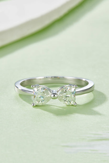 Aura Stylo - 1 Carat Moissanite 925 Sterling Silver Bow Ring